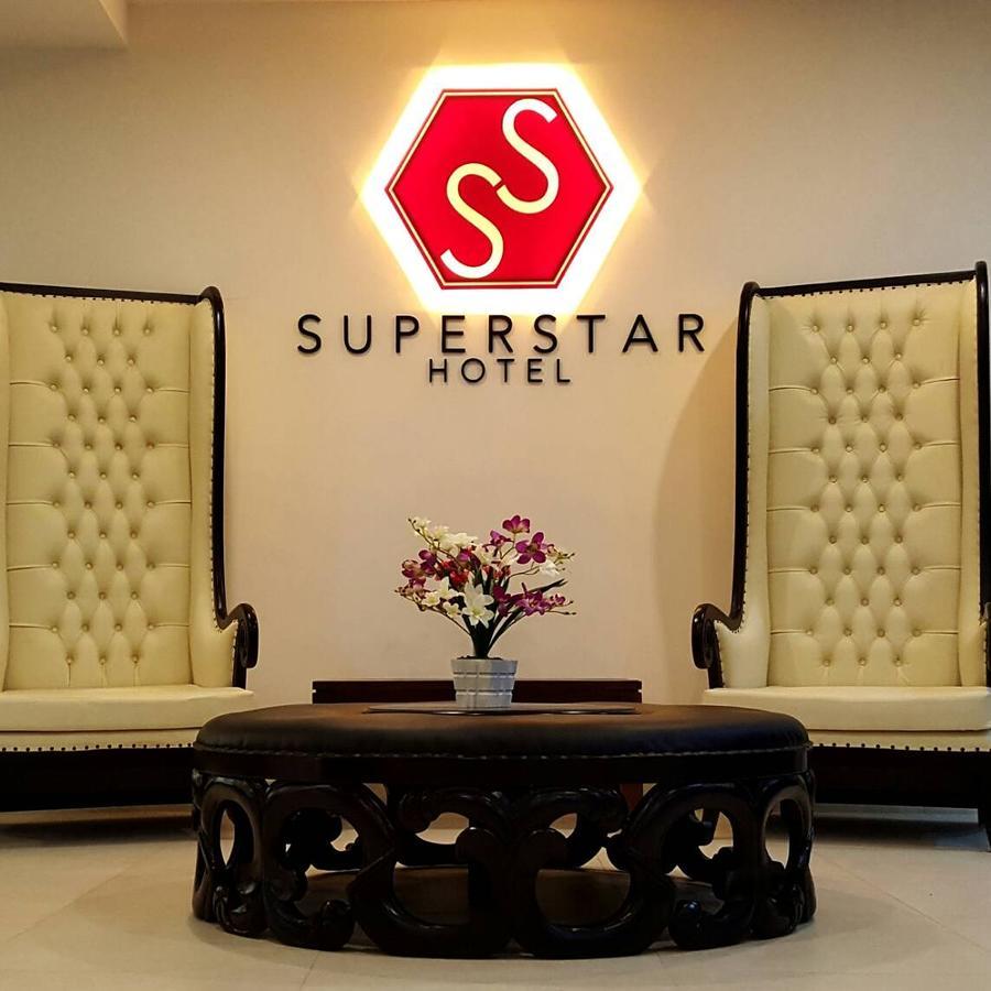 Superstar Hotel Dumai Exterior foto